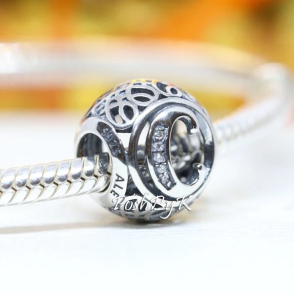 PANDORA Vintage Initial Letter C Charm 791847CZ - Picture 2 of 3